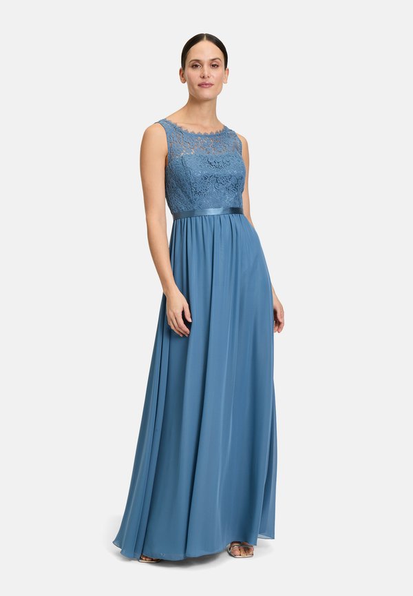 COCKTAIL MIT SPITZE - Maxikleid