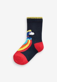 Navy Sock mit buntem Papageien-Design, mit roten Akzenten an Spitze und Ferse. Gelber Rippbund verleiht dem Gesamtmuster Detail.