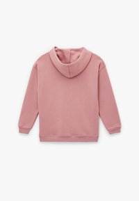 Roze capuchonsweatshirt met lange mouwen en een relaxte pasvorm. Heeft een zachte textuur en geribbelde manchetten en zoom voor een comfortabele pasvorm.