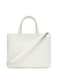 Borsa tote in pelle bianca con manici superiori doppi e tracolla staccabile. Presenta una texture liscia e un dettaglio di cuciture sottili.