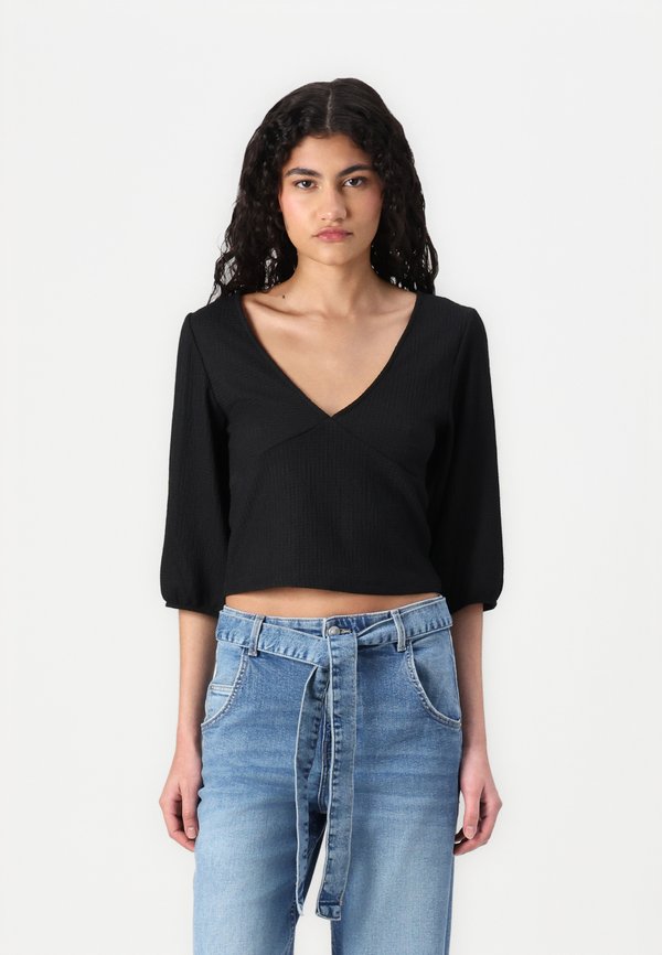 PCFESS  - Basic T-shirt