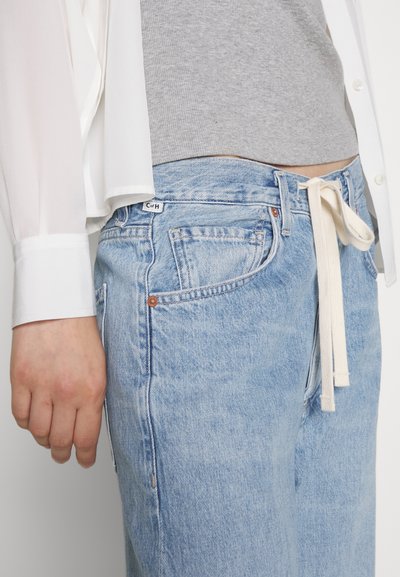 Citizens of Humanity BRYNN TROUSER - Calças de ganga de corte relaxado - blue lace