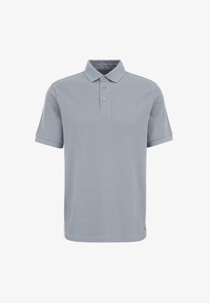 Világoskék bordás pólóing, gallérral, három gombos nyakkivágással és rövid ujjakkal. Az anyag sima tapintású. Nincsenek látható minták vagy díszítések.