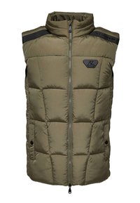 Olijfgroen mouwloos puffer vest met een gewatteerd patroon, hoge kraag, rits aan de voorkant, zwarte schouderaccenten en zijzakken.