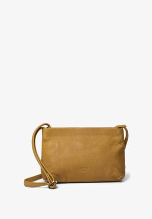 Geantă crossbody din piele galben muștar, cu suprafață texturată, design minimalist și curea detașabilă. Are un logo mic embossat.