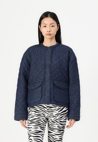ONLY - ONLHALLIE QUILTED JACKET - Džinsinis švarkelis - dark blue denim Miniatiūros vaizdas 1