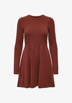Rippiertes Langarmkleid in dunklem Rostcolor, mit tailliertem Oberteil und ausgestelltem Rock, aus weichem Strickstoff gefertigt.