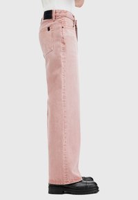 AllSaints LENNY - Jeans Relaxed Fit - light pink