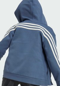 adidas Sportswear DISNEY MICKEY MOUSE - Felpa con zip - preloved ink   off white