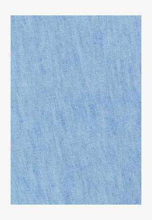 Damart, CHAMBRAY COLLECTION - Shorts vaqueros - Pastel Denim