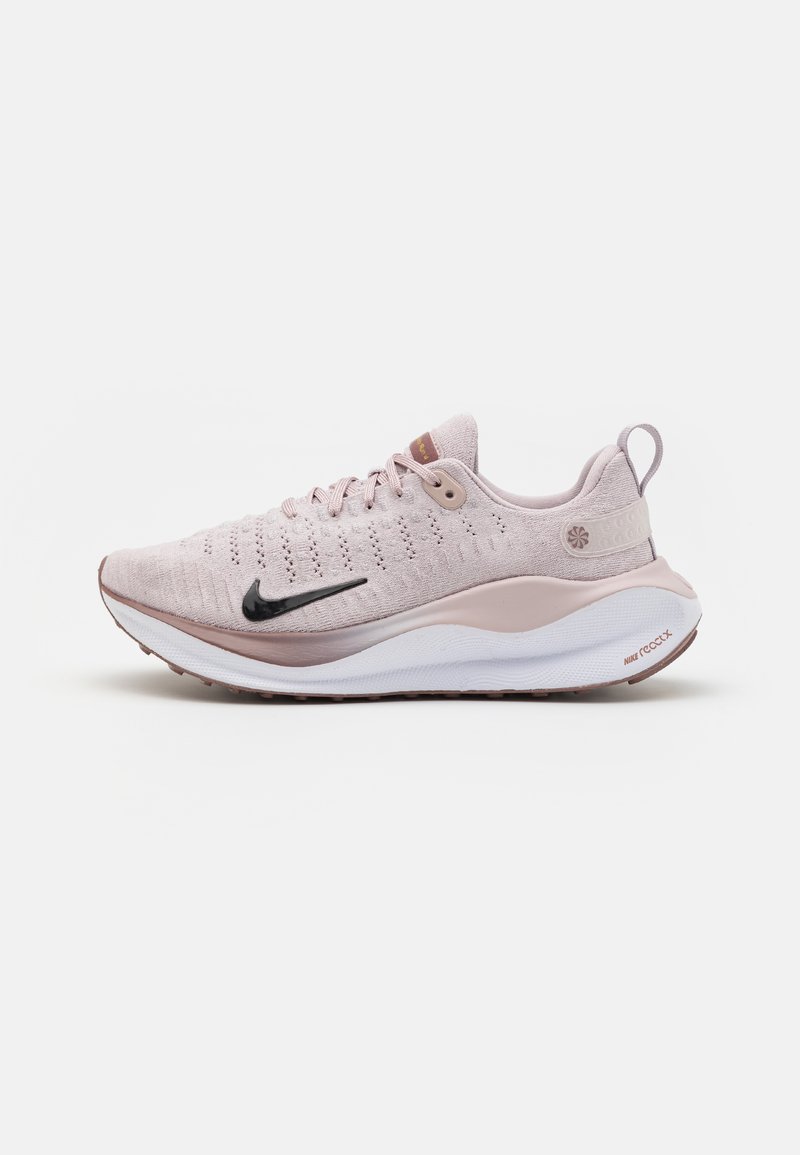 Nike Performance REACTX INFINITY  - Tenisice za cestovno trčanje - platinum violet/black/smokey mauve/saturn gold/white/photon dust