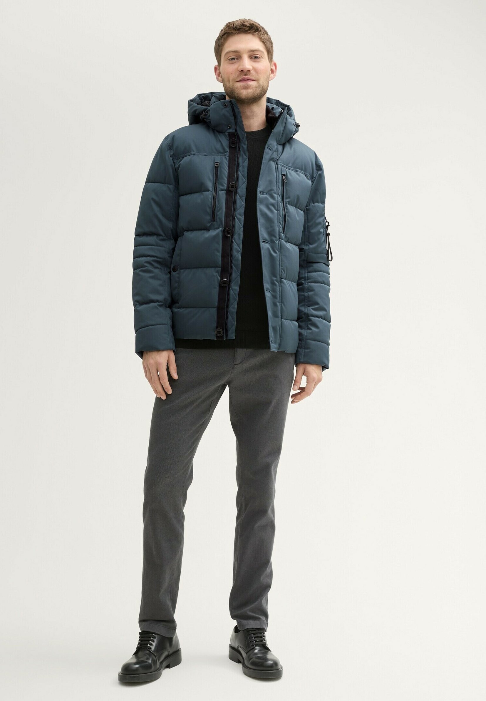 TOM TAILOR Jungen Winterjacke – Colorblock-Design, Wasserabweisend, Mit Abnehmbarer Kapuze, Nachhaltig