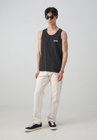 Levi's® RELAXED GRAPHIC TANK - Top - meteorite