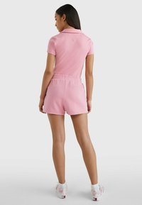 Tommy Jeans ESSENTIAL  - Shorts - fresh pink