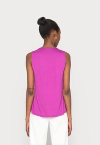 Anna Field Top - purple