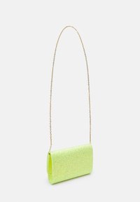 Mascara Clutches - apple