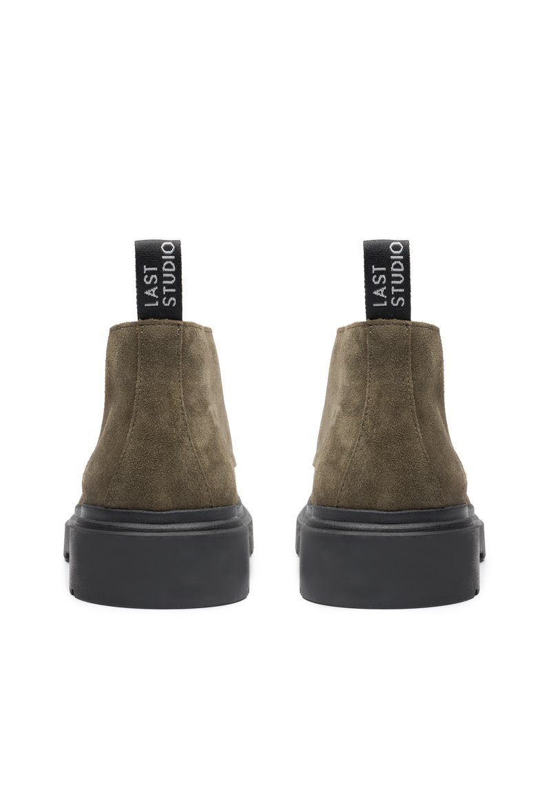 Herren Schnürboots | LAST STUDIO BODEN Schnürstiefelette olive/oliv - IA36223 Herren Schnürboots | LAST STUDIO BODEN Schnürstiefelette olive/oliv - IA36223