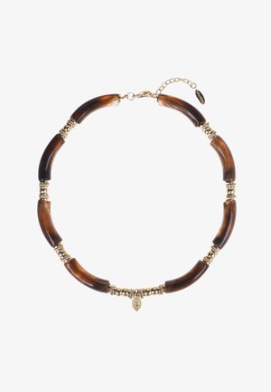 Braune, hornförmige Perlen, durchsetzt mit goldfarbenen, runden Abstandshaltern; verfügt über einen dekorativen Anhänger, der an einer goldfarbenen Verlängerungskette befestigt ist.