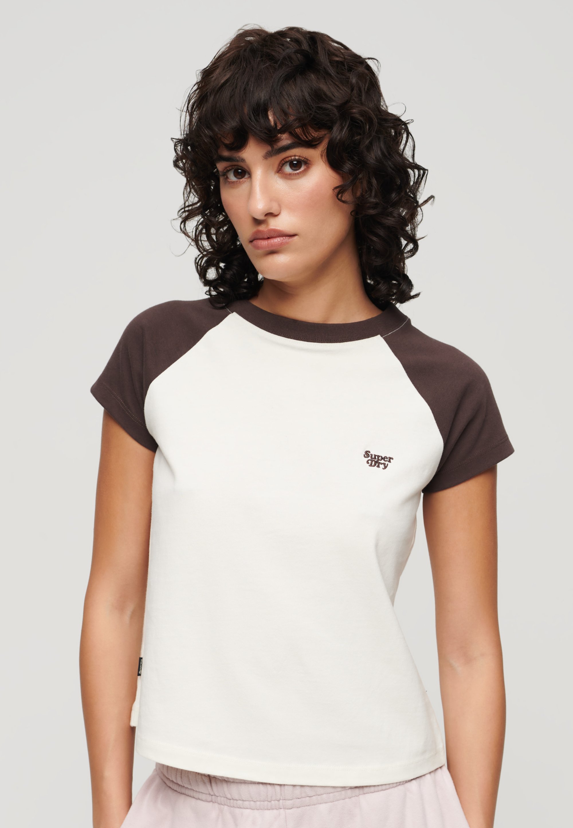 Superdry ESSENTIAL LOGO RAGLAN - T-Shirt print - dark brown off 