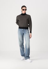 Vero Moda VMARIA ART BATWING HIGHNECK  - Vesta - black