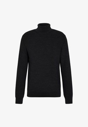 Czarny sweter z golfem wykonany z prążkowanej dzianiny, z długimi rękawami i dopasowanym krojem. Brak widocznych wzorów lub elementów metalowych.