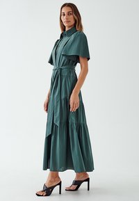 WILLA VITO - Košilové šaty - emerald