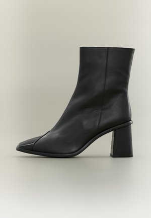 Gioseppo, Botines - black