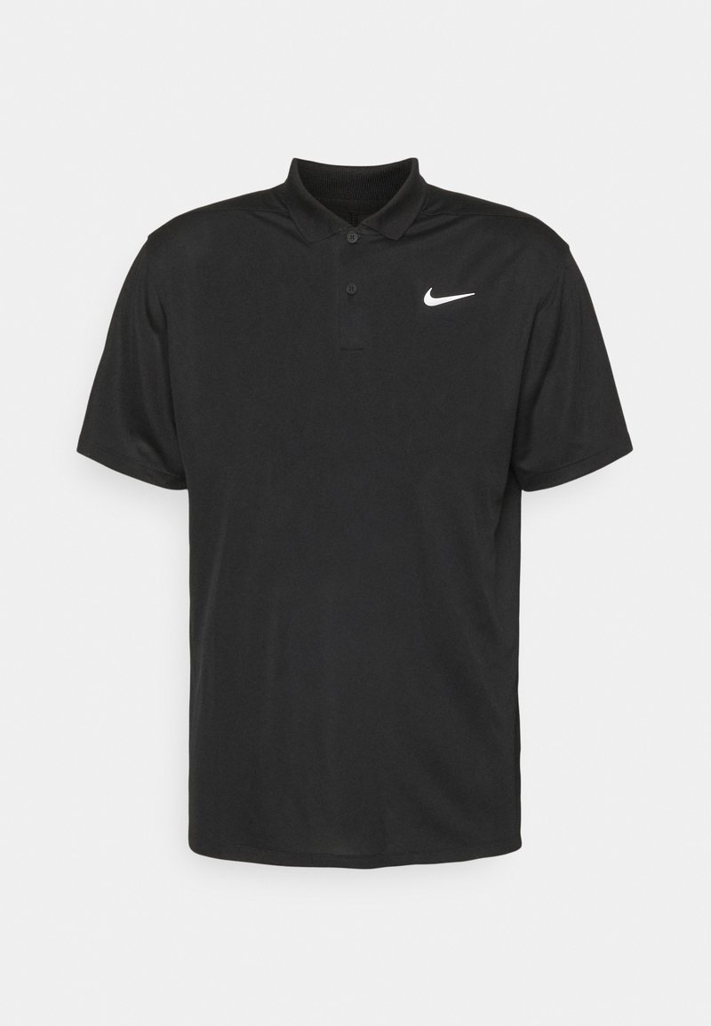 Černé polo tričko vyrobené z hladkého materiálu, s dvoubarevným zapínáním na knoflíky a bílým logem Nike na levé části hrudi. Krátké rukávy, klasický střih.