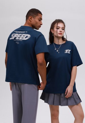 UNISEX - Print T-shirt - navy