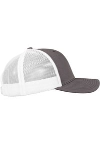 Grå cap med buet skjerm og mesh bak. Har en ensfarget front og hvit mesh for ventilasjon. Designet for komfort og pusteevne.