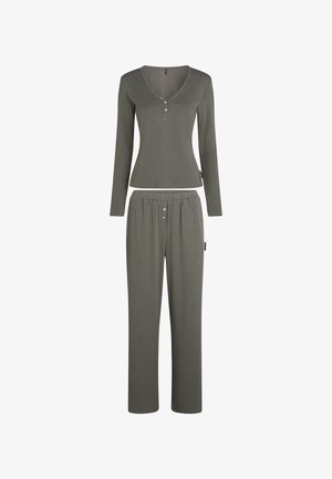 Olívovo zelený módny set pozostávajúci z dlhého rukáva s V-krkom a tromi gombíkmi, spárovaný s elastickými nohavicami s voľným strihom.