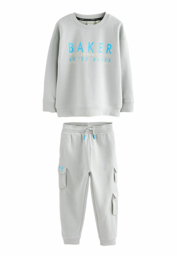 REGULAR FIT - GRAPHIC JOGGERS SET - Sweatshirt