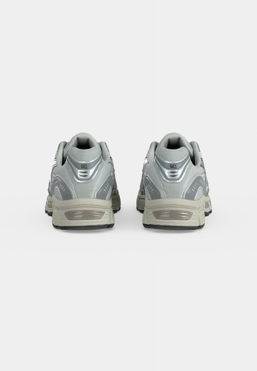 ASICS Gel-Stratus MC 'Glacier Grey Pure Silver' — foto 4