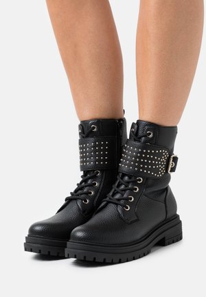 s.Oliver Lace-up ankle boots - black