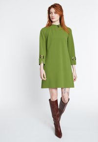 Ana Alcazar A-LINIENKLEID SIDANA - Robe de soirée - grün