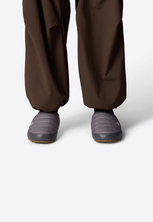 W THERMOBALL TRACTION V - Pantuflas - moonstone grey/lunar st