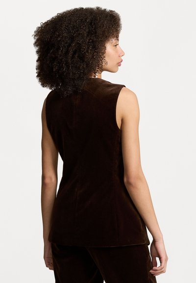 Polo Ralph Lauren LONG VELVET VEST - Veste sans manches - circuit brown