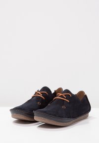 Clarks Stringate sportive - blue