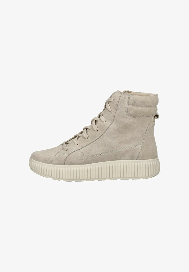 Baskets montantes en suede beige avec une semelle texturée, un bout rond, des lacets et une fermeture éclair sur le côté pour un enfilage facile. Design simple sans motifs visibles.