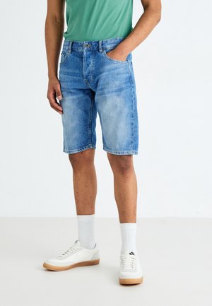 Pepe Jeans RELAXED - Jeans Shorts - light blue