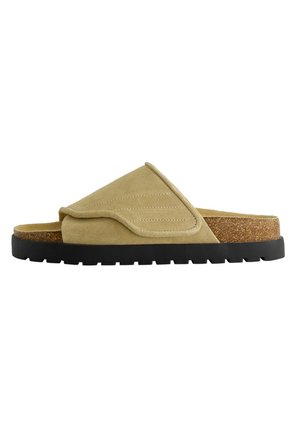 CELINE 26S WEDGE MULES IN SAND BEIGE SUEDE AND WOOL