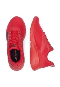 Para czerwonych sneakersów Reebok zaprezentowanych z widoku z góry i z boku, z siateczkowymi i syntetycznymi cholewkami oraz sznurowadłami na białym tle.