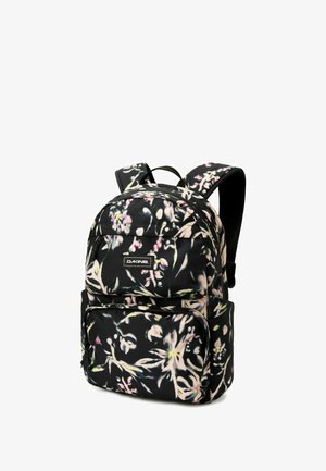 Zaino nero con motivo floreale in rosa e bianco, dotato di due compartimenti, spallacci regolabili e una maniglia superiore.