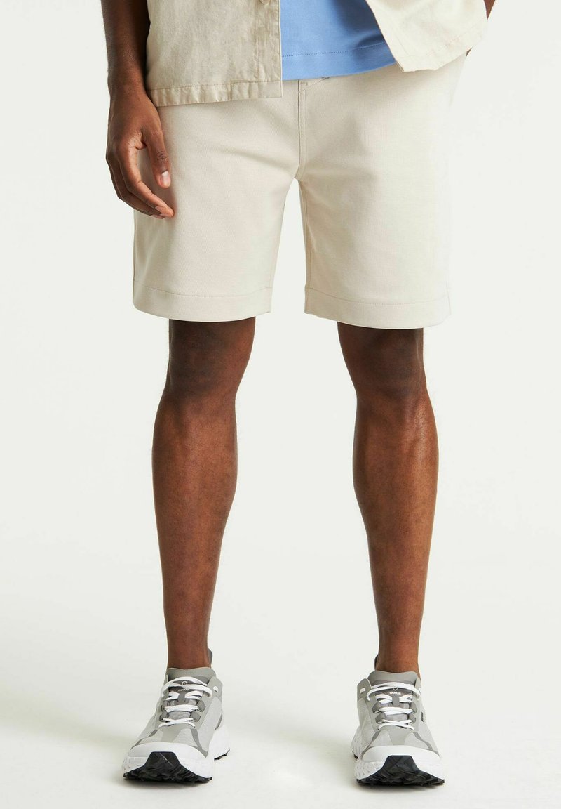 CHASIN' - STATE.S SCUBA - Shorts - beige, Ingrandire