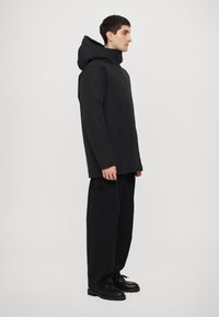 QUARTZ CO JULES - Dūnu mētelis - black
