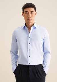 Seidensticker BUSINESS SHAPED - Camicia elegante - light blue