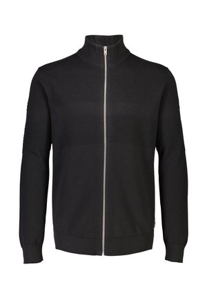 Sudadera negra con cremallera y cuello alto, con rayas horizontales texturizadas y puños y dobladillo acanalados para un ajuste ceñido.