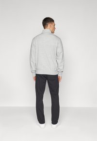 Thumbnail Image 3