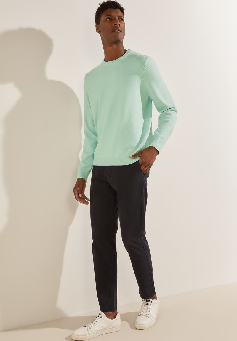 Herren Strickjacken | Guess Strickpullover grün - ZO09222 Herren Strickjacken | Guess Strickpullover grün - ZO09222