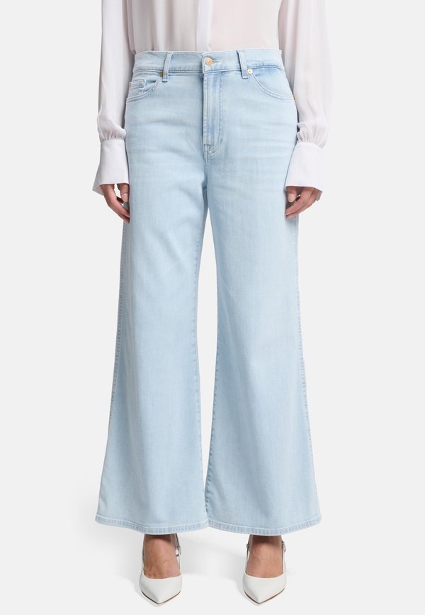 WIDE LEG LOTTA CROPPED - Flared Jeans - ykm